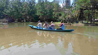 Suasana alam Telaga Cikeas Sukaraja Bogor