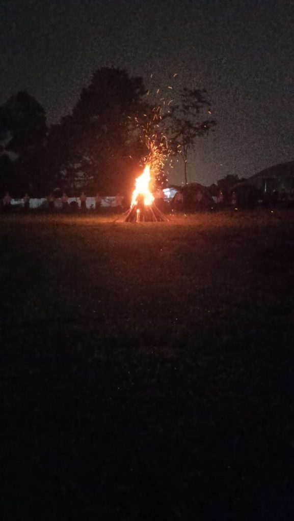 Api Unggun saat Perjusa SD Dilaraf Cipondoh